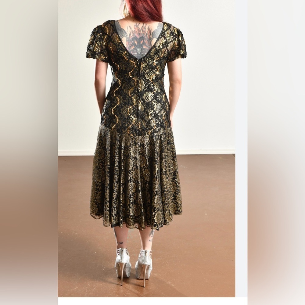 VINTAGE HW COLLECTIONS Chic Black and Gold Lace Midi Dress - Picture 2 of 11